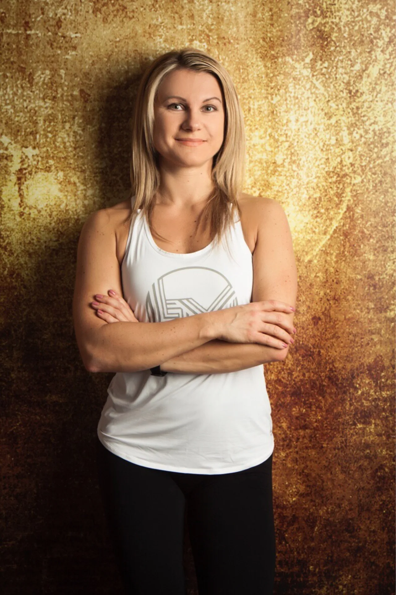 Porträt von Natalie, Personal Trainerin bei N-Fitness